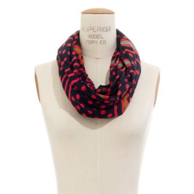 Dotline Circle Scarf