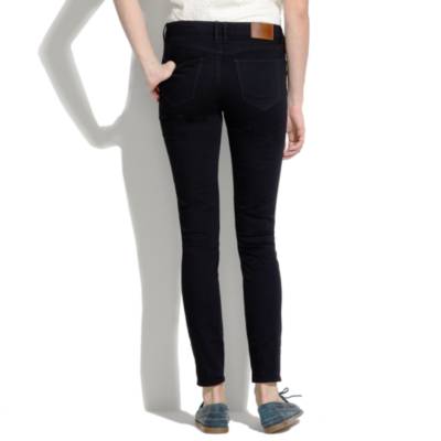 Skinny Skinny Ankle Jeans in Black Frost Wash