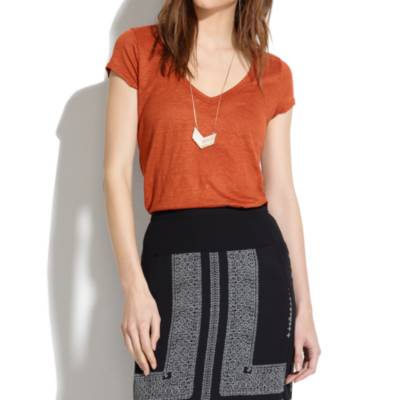 Linen V-Neck Tee
