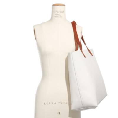 The Transport Tote