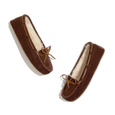 Minnetonka&reg; Cally Slippers