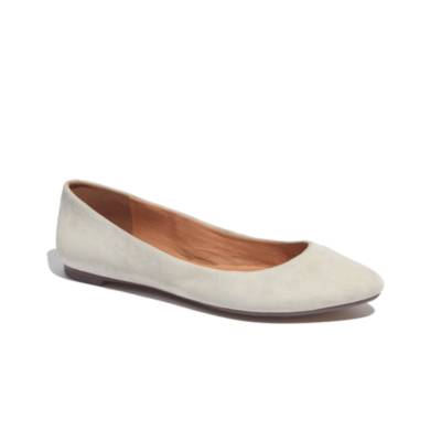 The Sidewalk Skimmer in Suede