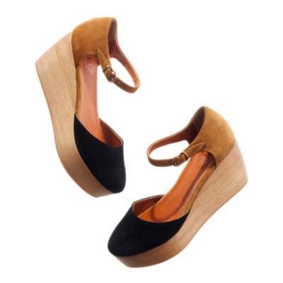 The Two-Tone Flatstack Platform