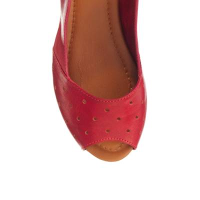 The Holepunch Sandal