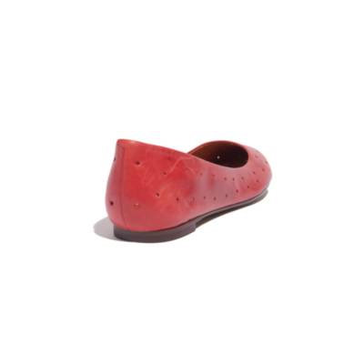 The Holepunch Sidewalk Skimmer