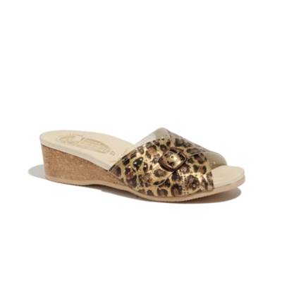 Worishofer&trade; Slip-On Wedges