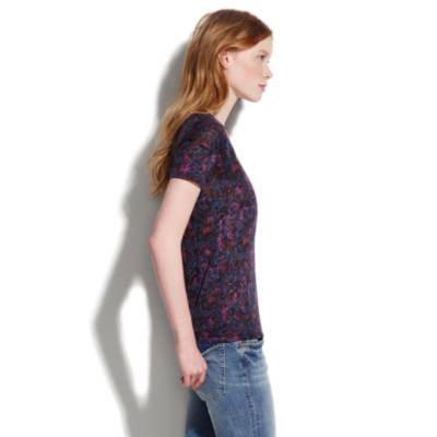 Plumbell Linen Keepsake Tee
