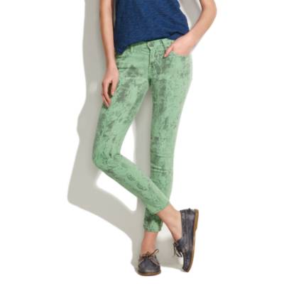 Textile Elizabeth and James&reg; Low Rise Skinny Jeans in Spearmint Python
